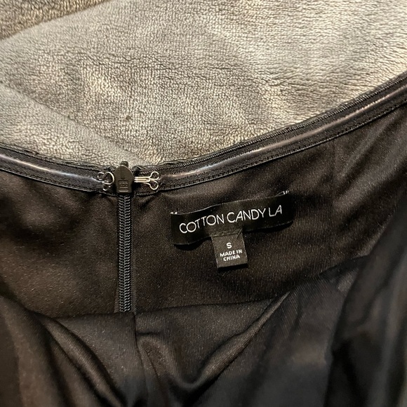 American threads fake leather mini dress - Picture 3 of 4